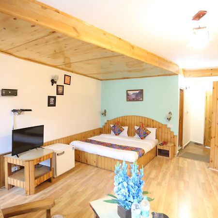 Hotel Surbhi Vashist Экстерьер фото
