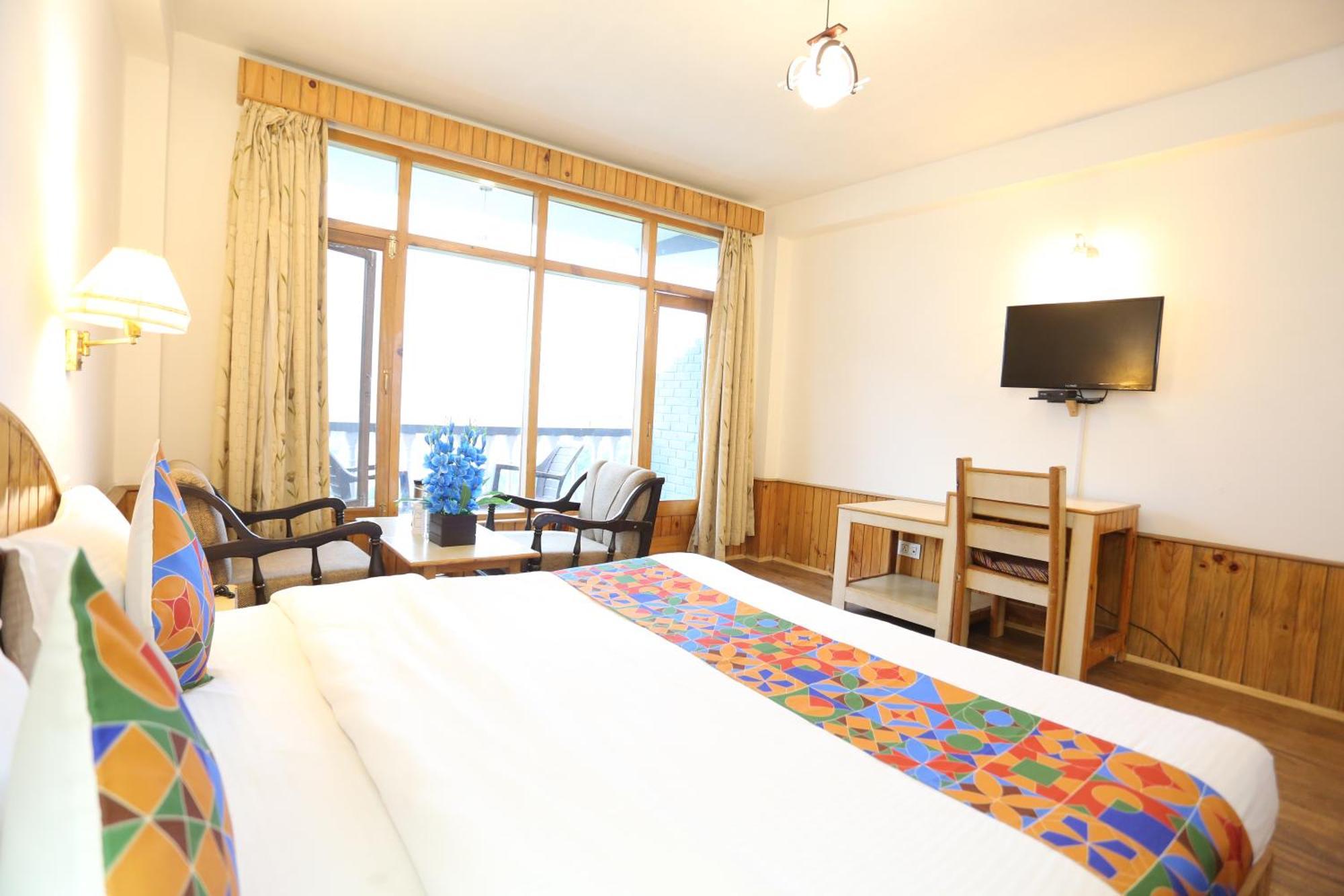 Hotel Surbhi Vashist Экстерьер фото