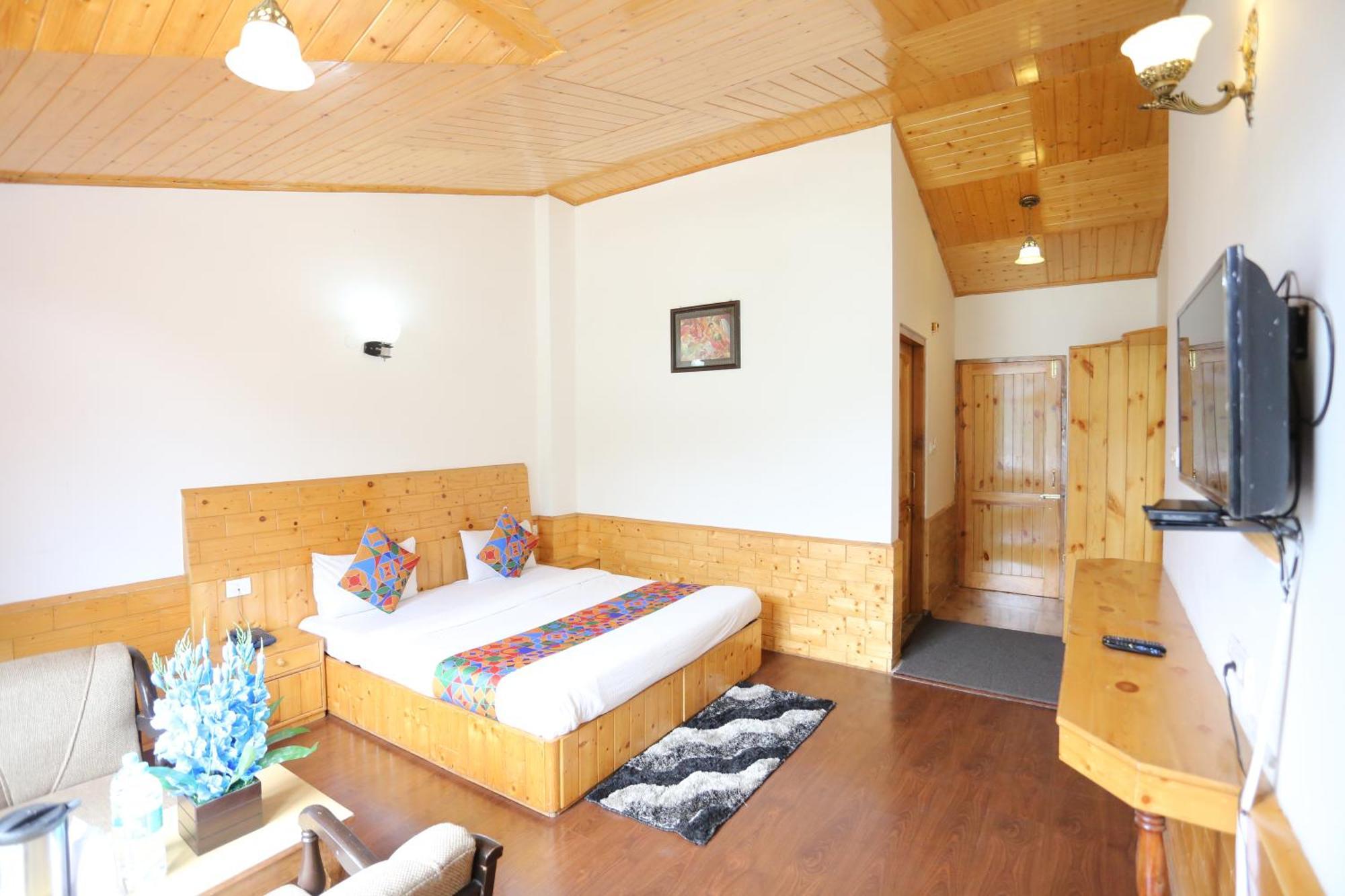Hotel Surbhi Vashist Экстерьер фото