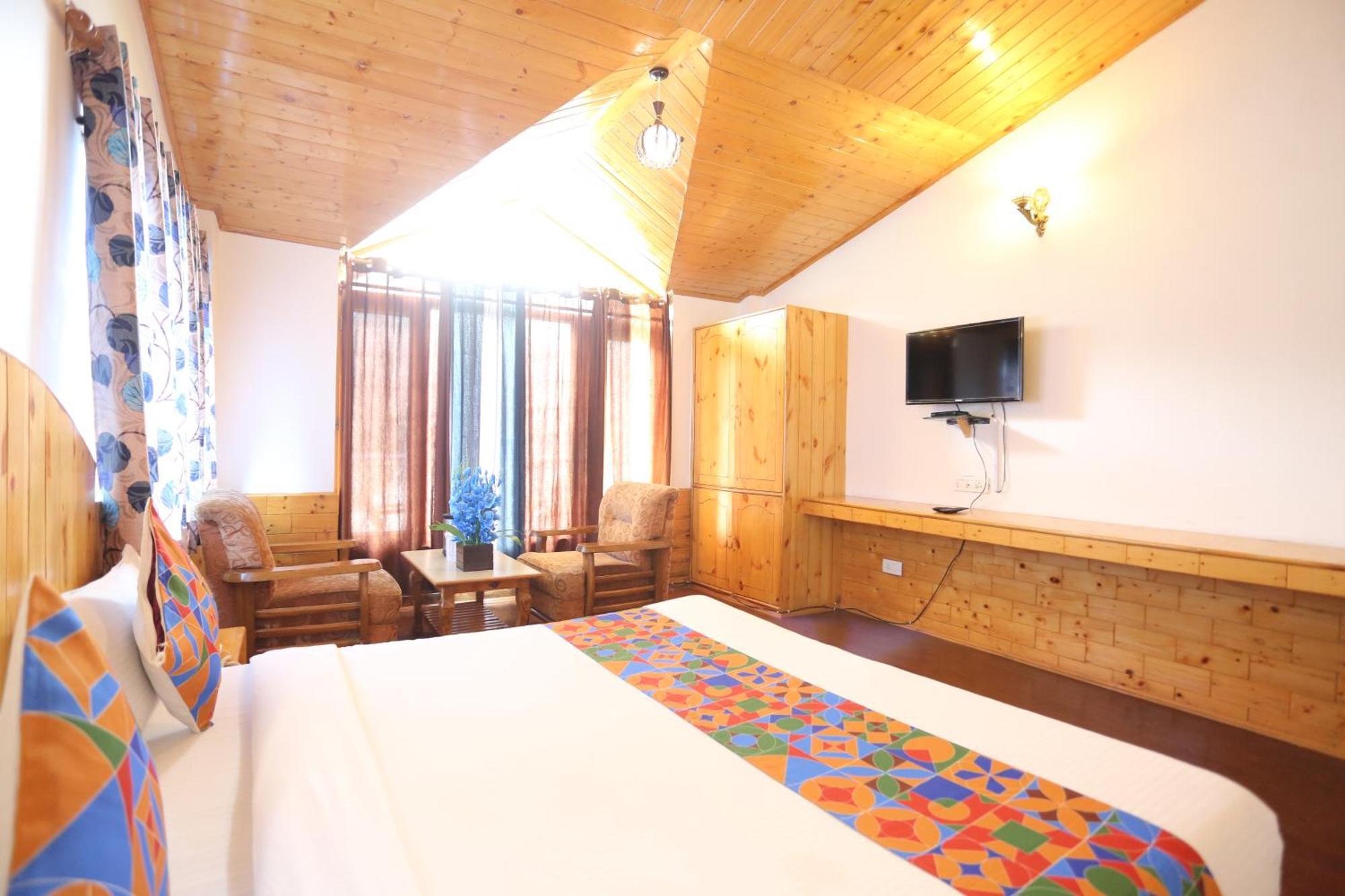 Hotel Surbhi Vashist Экстерьер фото