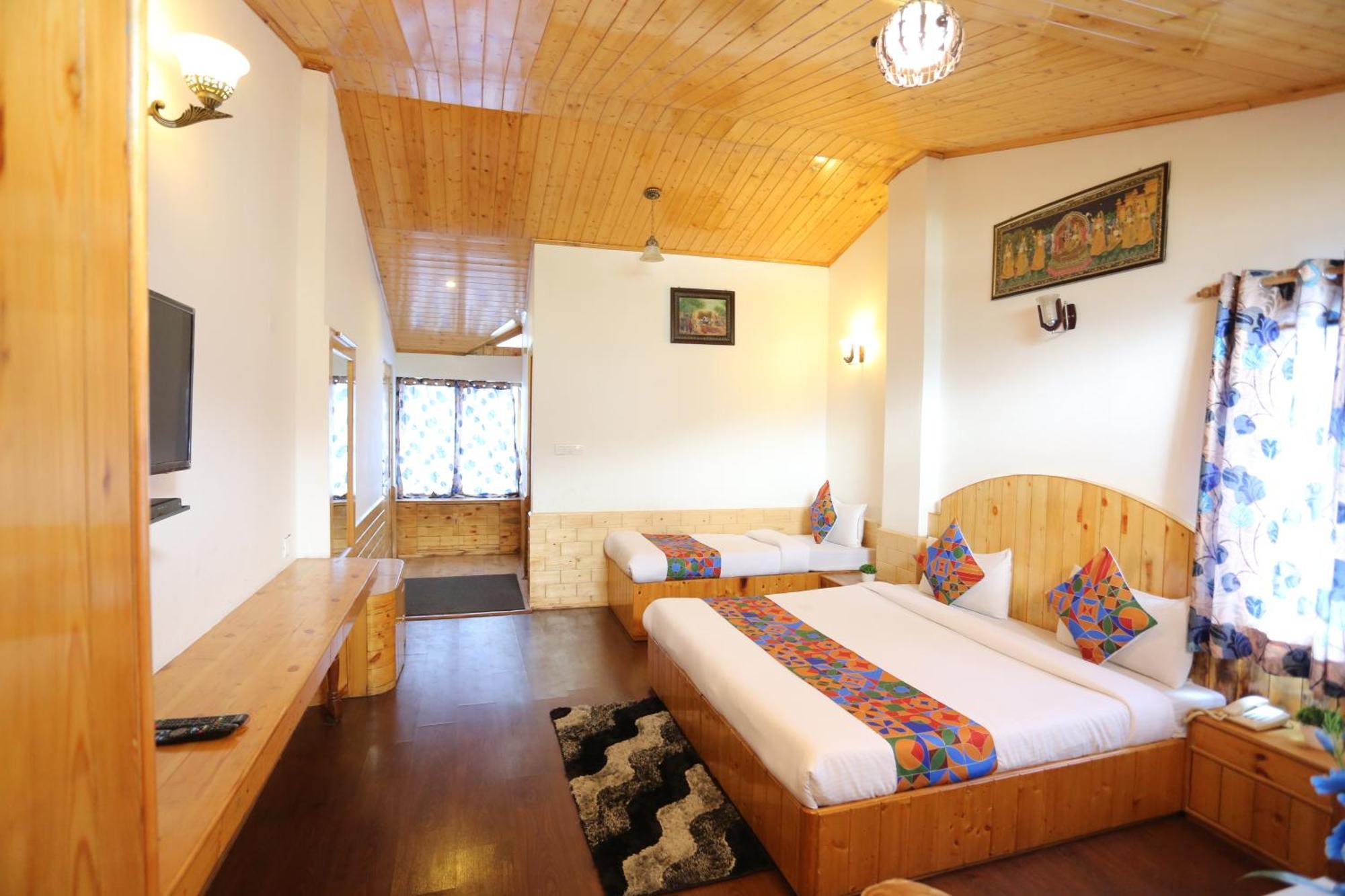 Hotel Surbhi Vashist Экстерьер фото